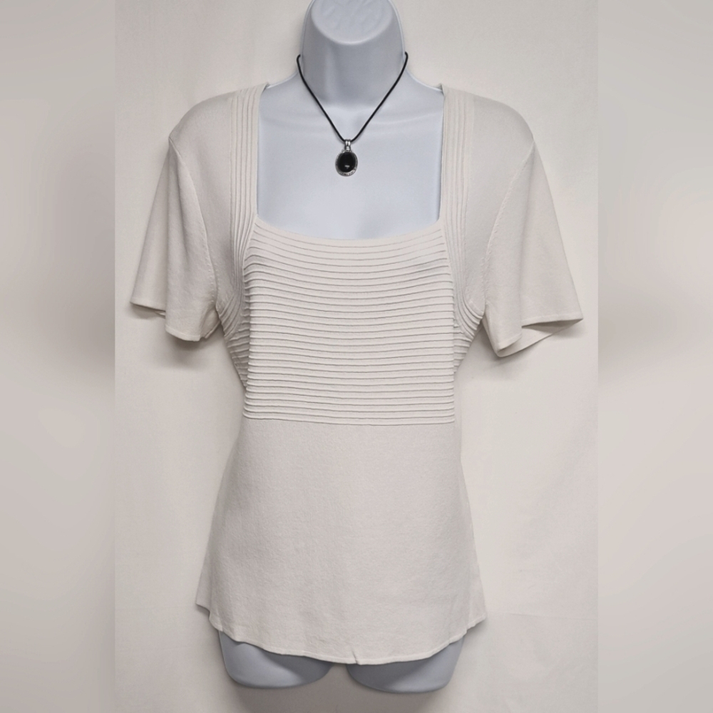 Cable & Gauge White Knit Top Stretch Short Sleeve Ribbed Front L